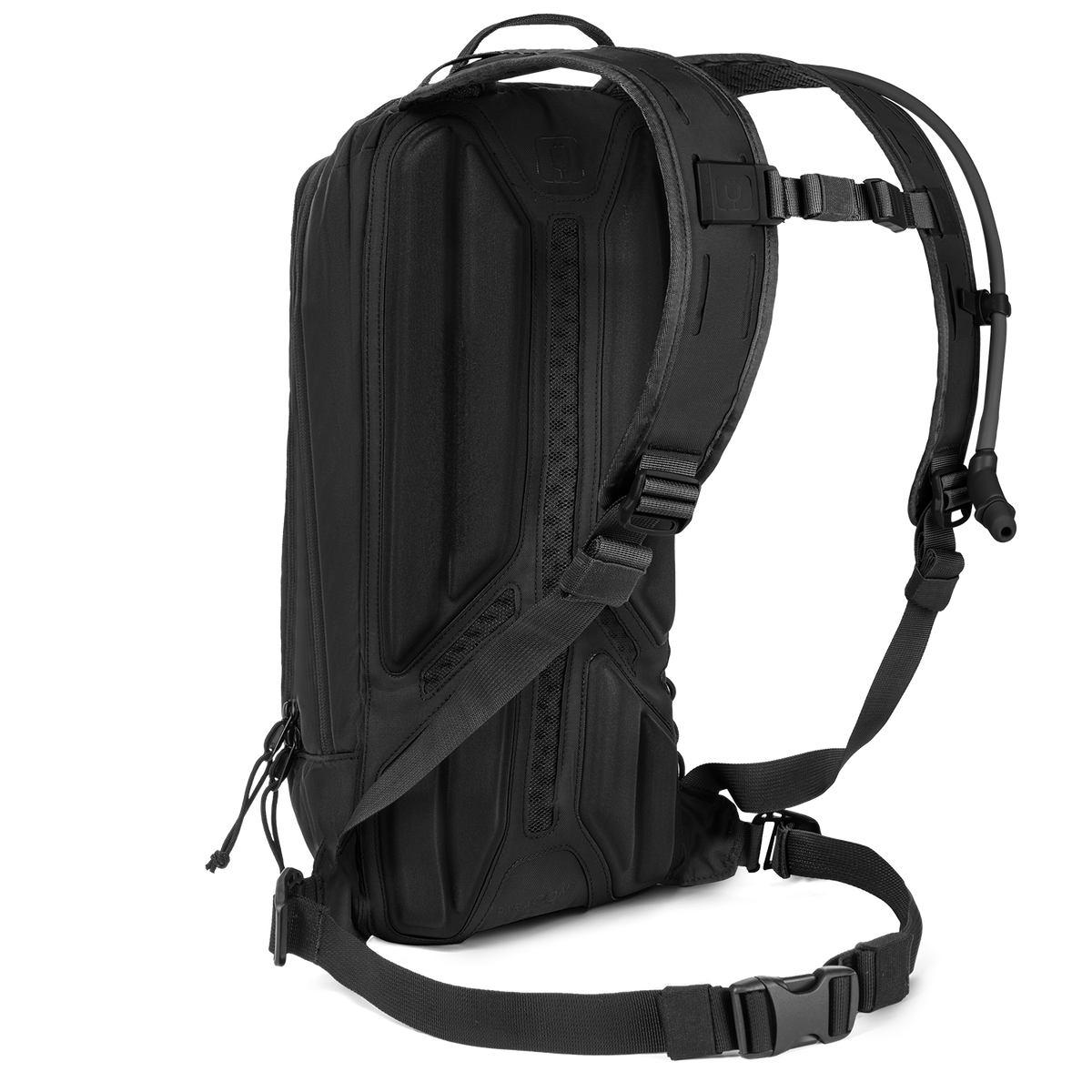 paragon-hydration-pack-k8 Paragon_Black_Quarter.png