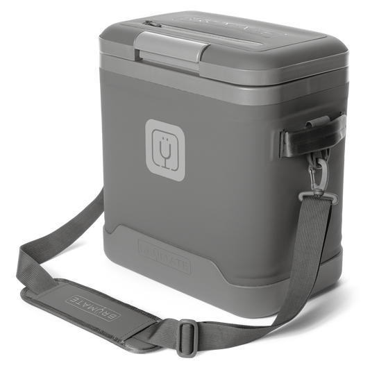 magpack-18-can-q6 magpack_18_graphite_front_strap.png